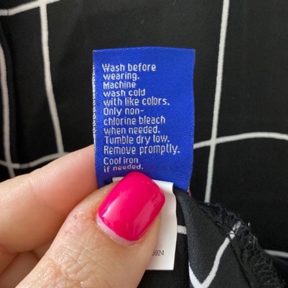 Apt. 9 (petite) PXXL black & white geometric/square button down dress bl… - Picture 12 of 13